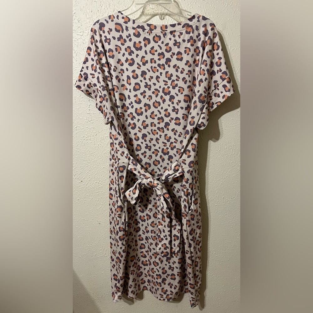 XL Leopard Sheath Dress with pockets